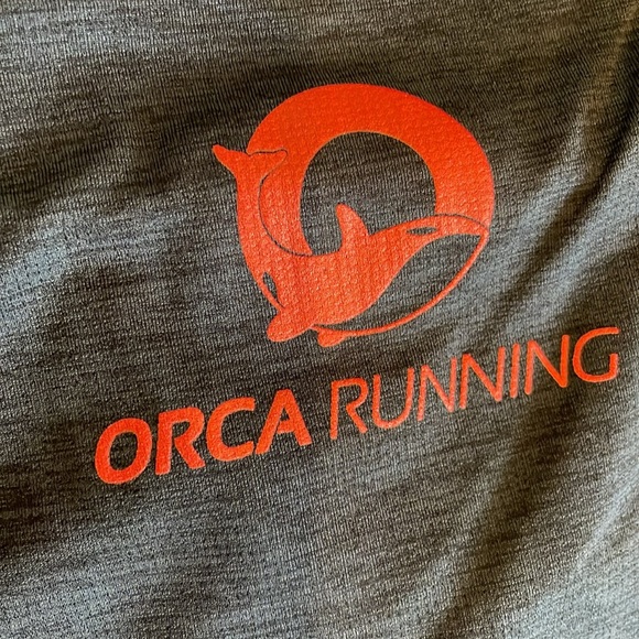 Leslie Jordan womens half zip full sleeve athletic top in size XS NWOT - Picture 6 of 6